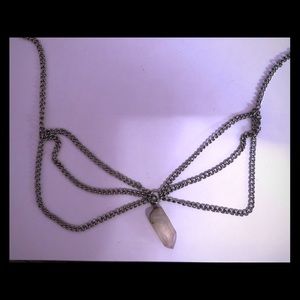 Chain stone choker